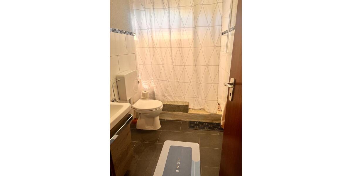 Erdgeschoßwohnung Arnsberg Oeventrop - 4 Zimmer, 115 m&sup2;, 1.700&euro; | Angebot:26432440