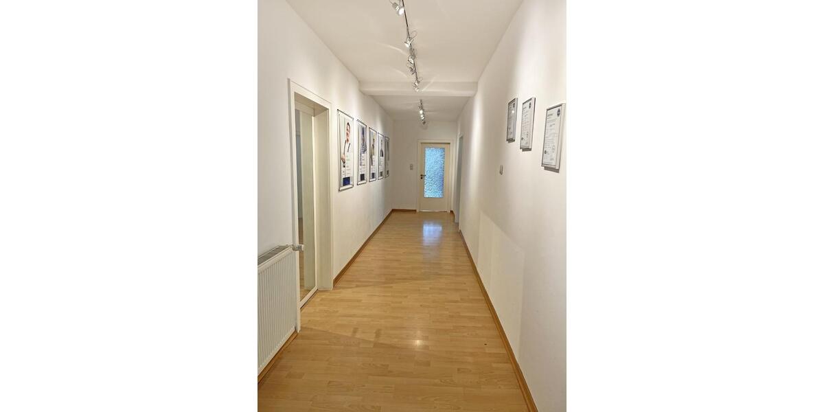 Gewerbeobjekt Bad Oeynhausen - 750&euro; | Angebot:19766648