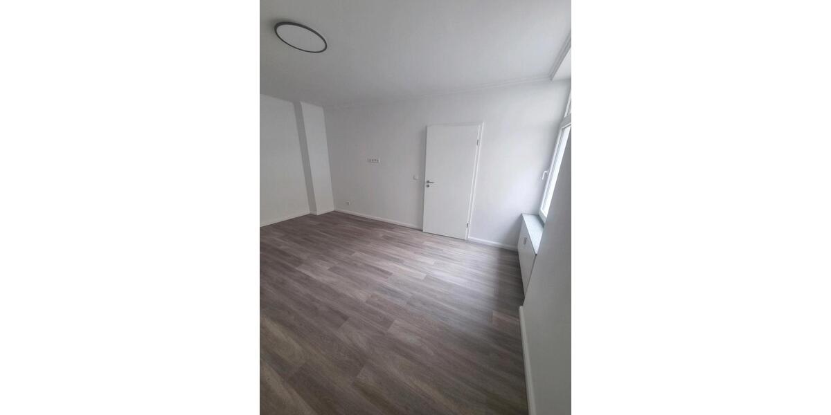 Erdgeschoßwohnung Wuppertal Elberfeld - 2 Zimmer, 60 m&sup2;, 870&euro; | Angebot:26499799