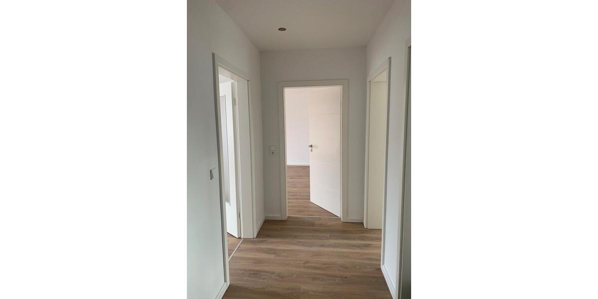 Etagenwohnung Augsburg Oberhausen - 3 Zimmer, 81 m&sup2;, 1.500&euro; | Angebot:24860755