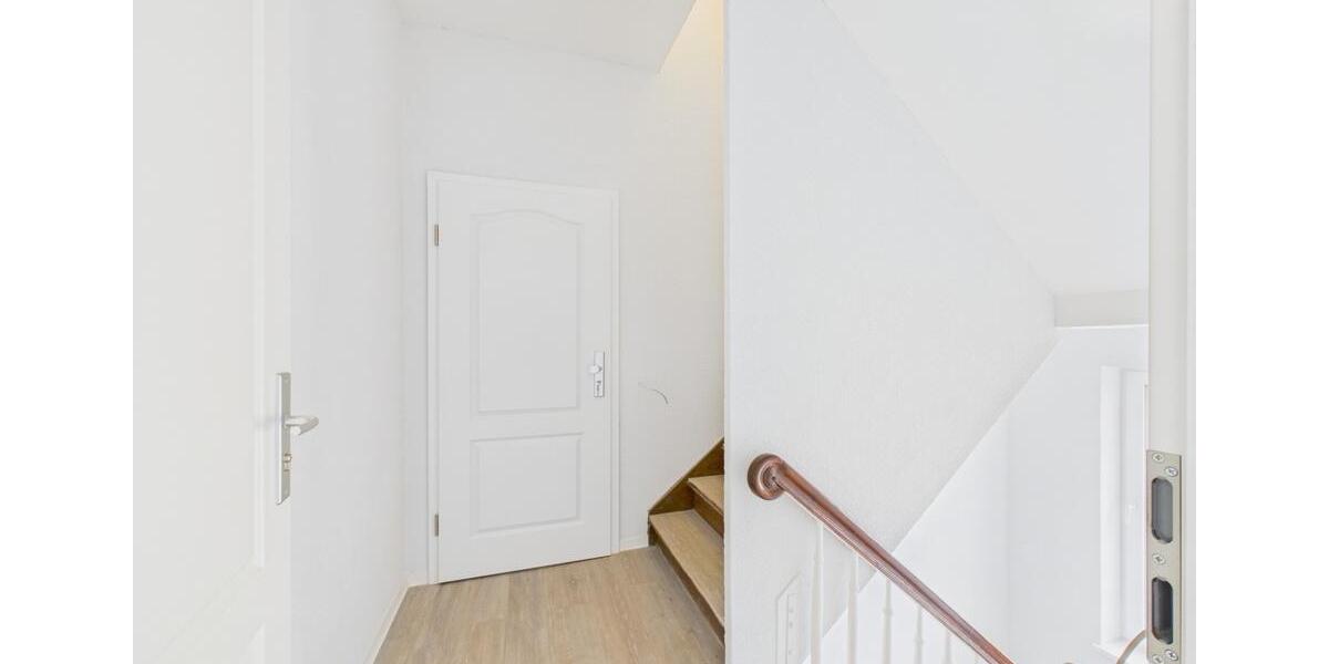 Etagenwohnung Schönebeck (Elbe) - 2 Zimmer, 48 m&sup2;, 432&euro; | Angebot:26299830