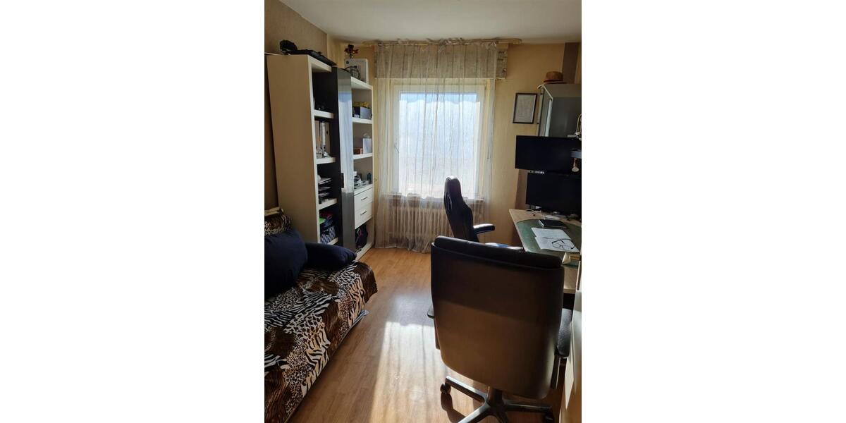 Erdgeschoßwohnung Warstein - 5 Zimmer, 89 m&sup2;, 670&euro; | Angebot:26674857