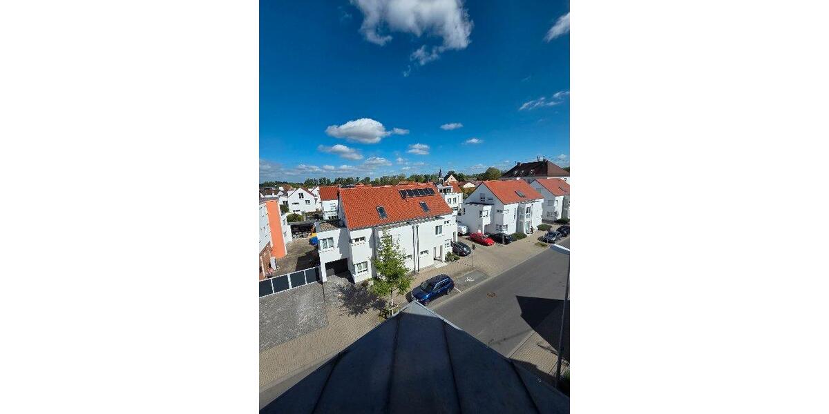 Etagenwohnung Ludwigshafen am Rhein Rheingönheim - 4 Zimmer, 103 m&sup2;, 799&euro; | Angebot:26249202