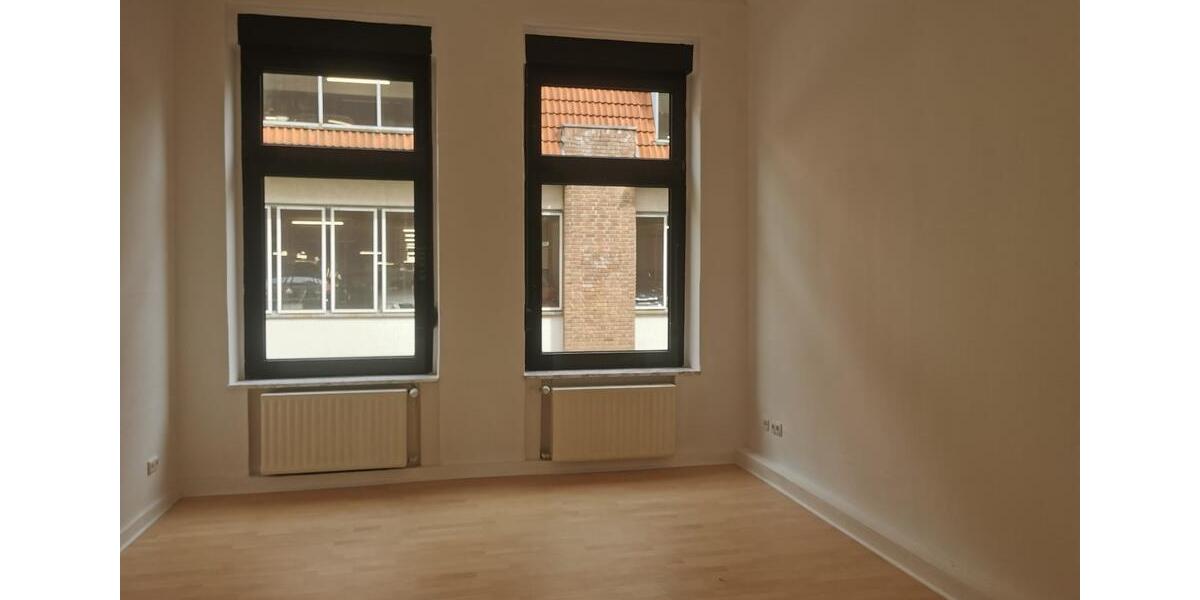 Etagenwohnung Iserlohn - 5 Zimmer, 160 m&sup2;, 990&euro; | Angebot:24687518