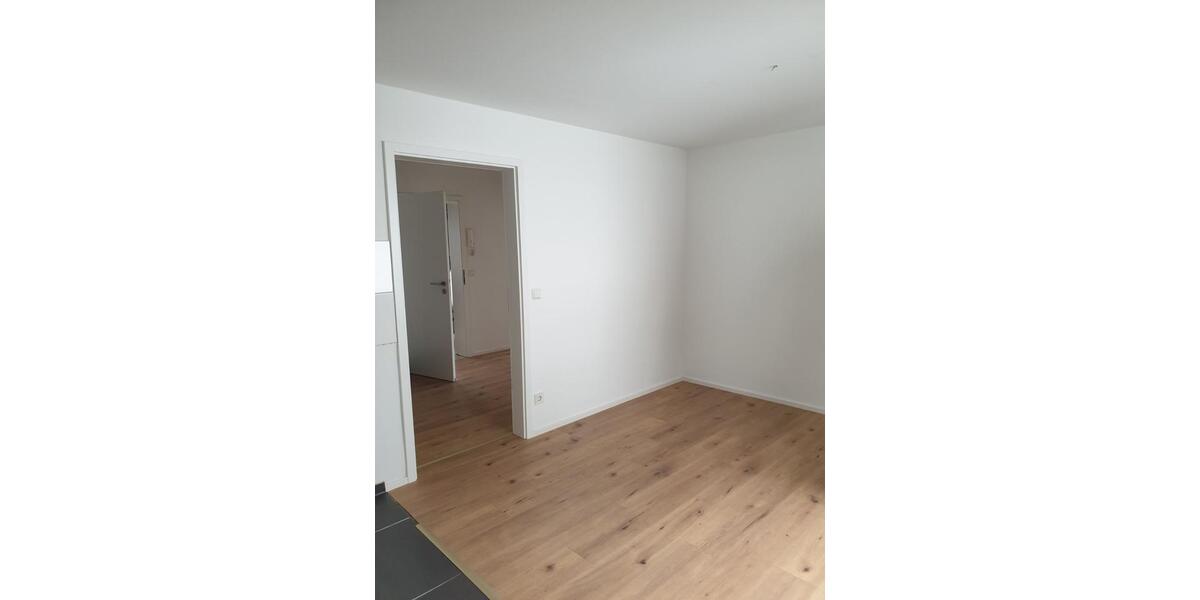 Etagenwohnung Hennef (Sieg) - 4 Zimmer, 99 m&sup2;, 1.170&euro; | Angebot:24947585