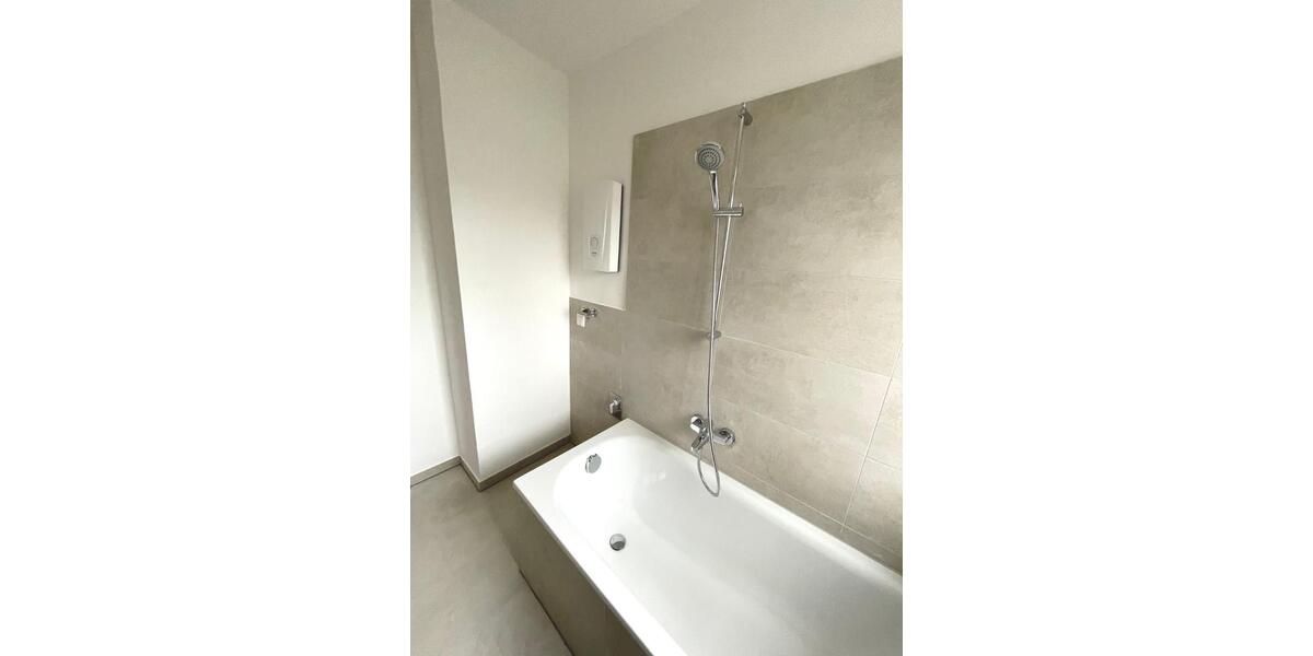 Erdgeschoßwohnung Amberg - 2 Zimmer, 52 m&sup2;, 555&euro; | Angebot:25070814