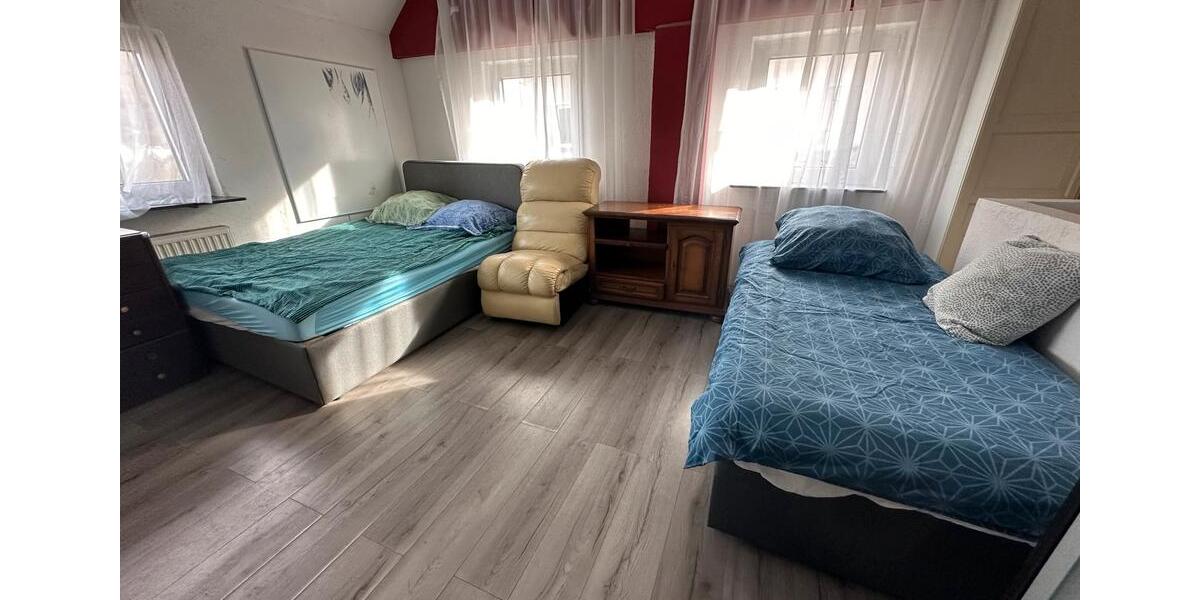 Wohnen auf Zeit Hahnstätten - 10 Zimmer, 250 m&sup2;, 14&euro; | Angebot:24427635