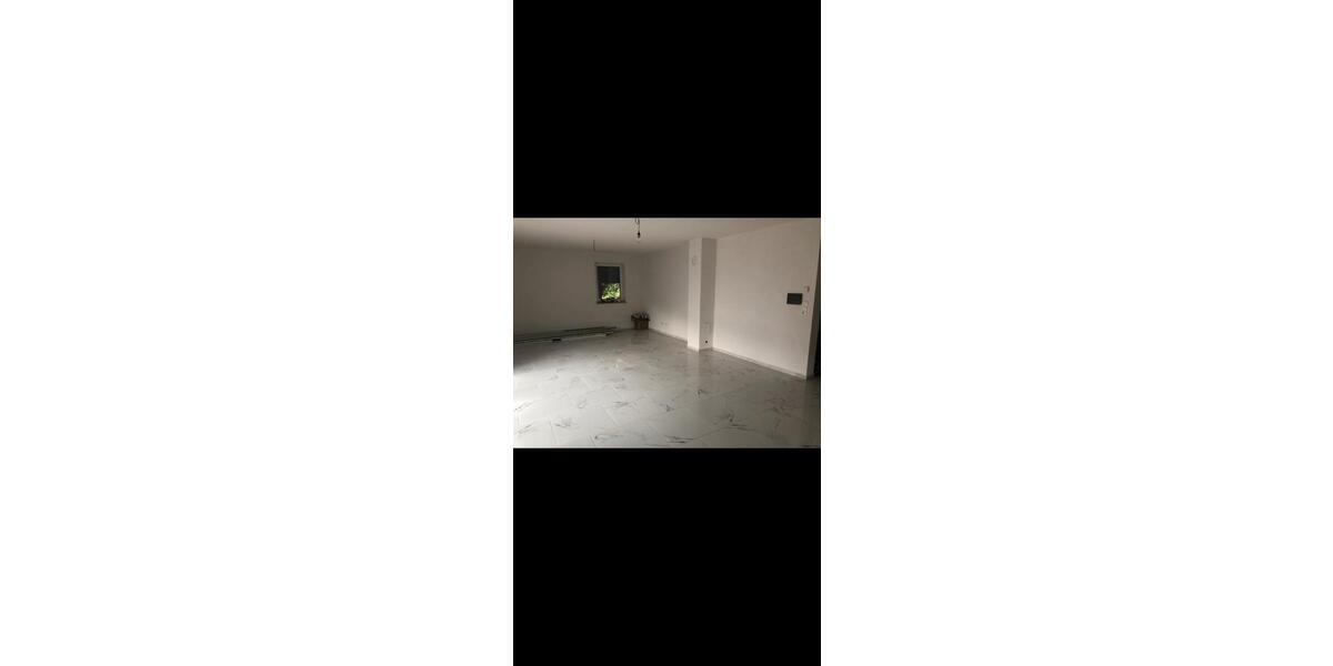 Erdgeschoßwohnung Gedern - 3 Zimmer, 82 m&sup2;, 850&euro; | Angebot:26567849