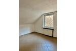 Dachgeschoßwohnung Bad Dürkheim - 5 Zimmer, 100 m&sup2;, 950&euro; | Angebot:26638273