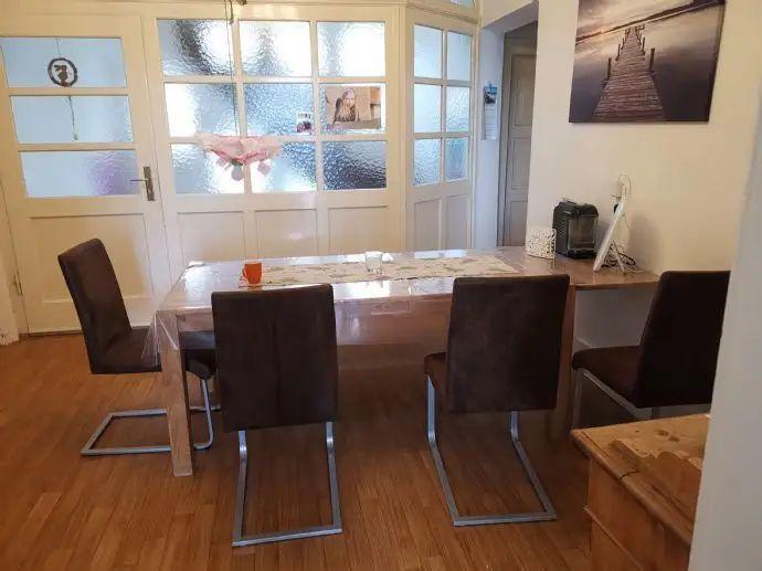 Etagenwohnung Hünfeld - 5 Zimmer, 156 m&sup2;, 1.070&euro; | Angebot:26621157