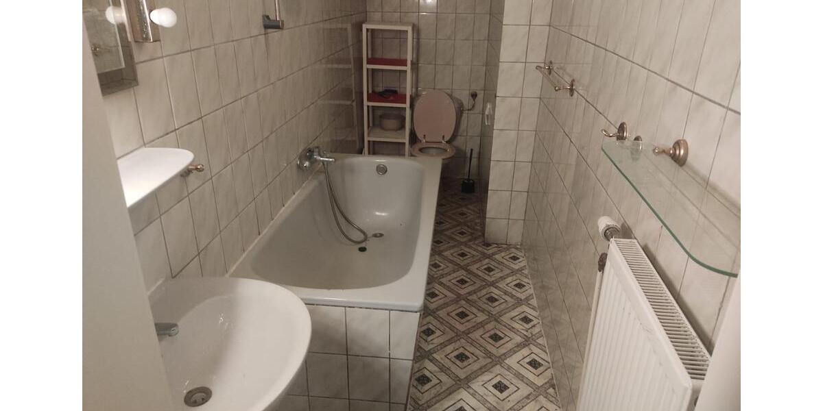 Wohnen auf Zeit Duisburg Hamborn - 2 Zimmer, 62 m&sup2;, 18&euro; | Angebot:25216679