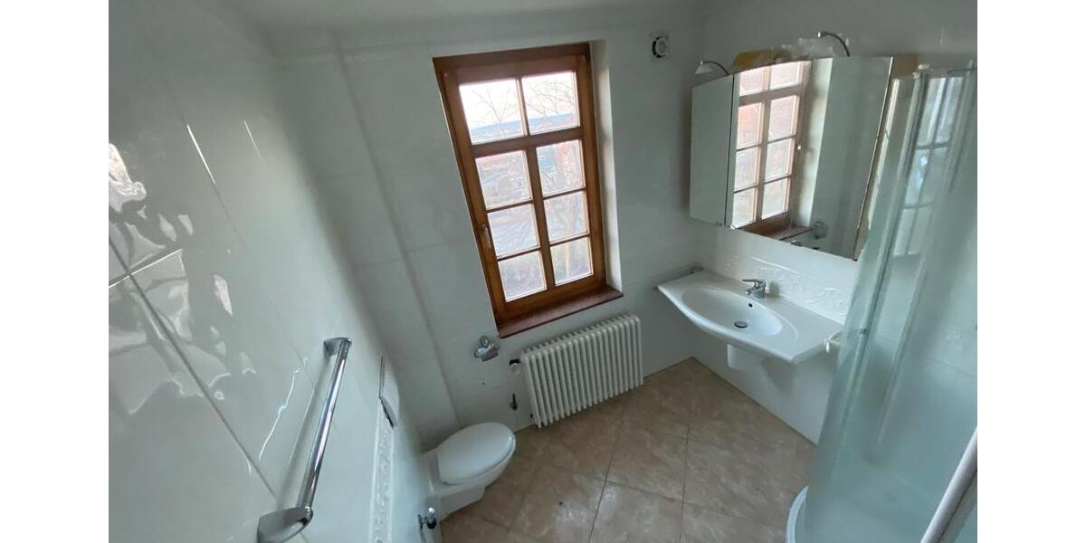 Etagenwohnung Elze - 3 Zimmer, 89 m&sup2;, 590&euro; | Angebot:25049553