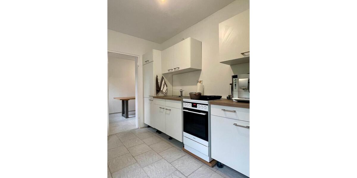 Wohnen auf Zeit Wiesbaden Biebrich - 3 Zimmer, 95 m&sup2;, 29&euro; | Angebot:24572958