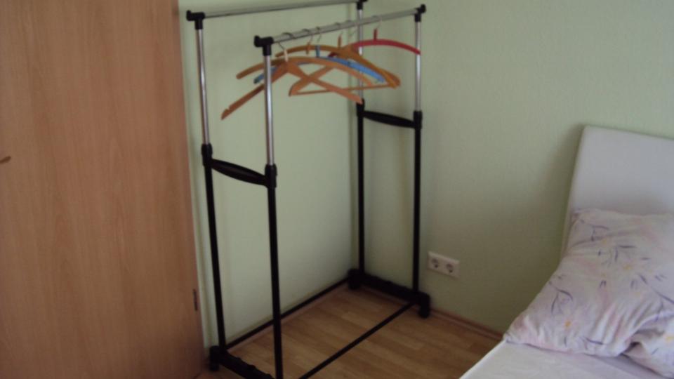 Dachgeschoßwohnung Rodewisch - 2 Zimmer, 65 m&sup2;, 470&euro; | Angebot:25023379