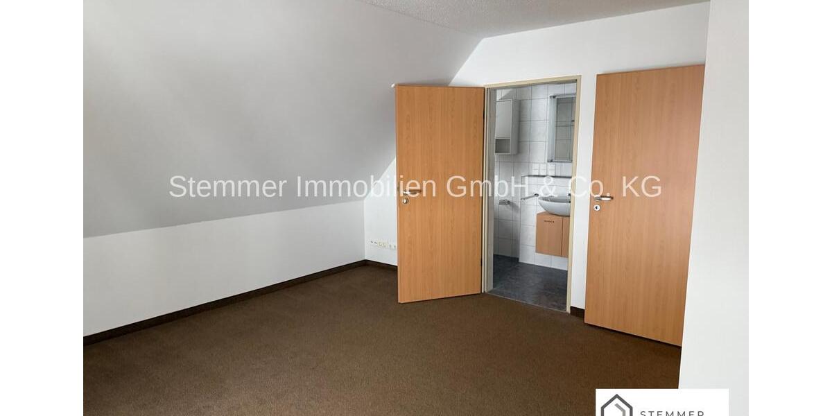 Einfamilienhaus Kulmain - 5 Zimmer, 135 m&sup2;, 1.200&euro; | Angebot:24877045