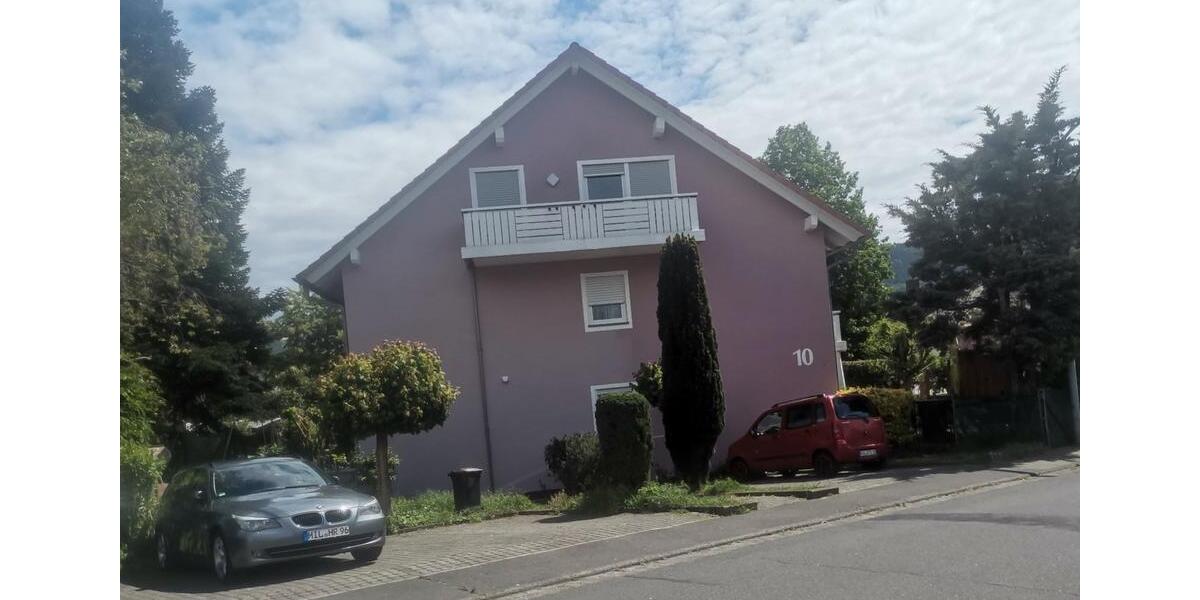 Dachgeschoßwohnung Miltenberg - 2 Zimmer, 50 m&sup2;, 530&euro; | Angebot:26682589