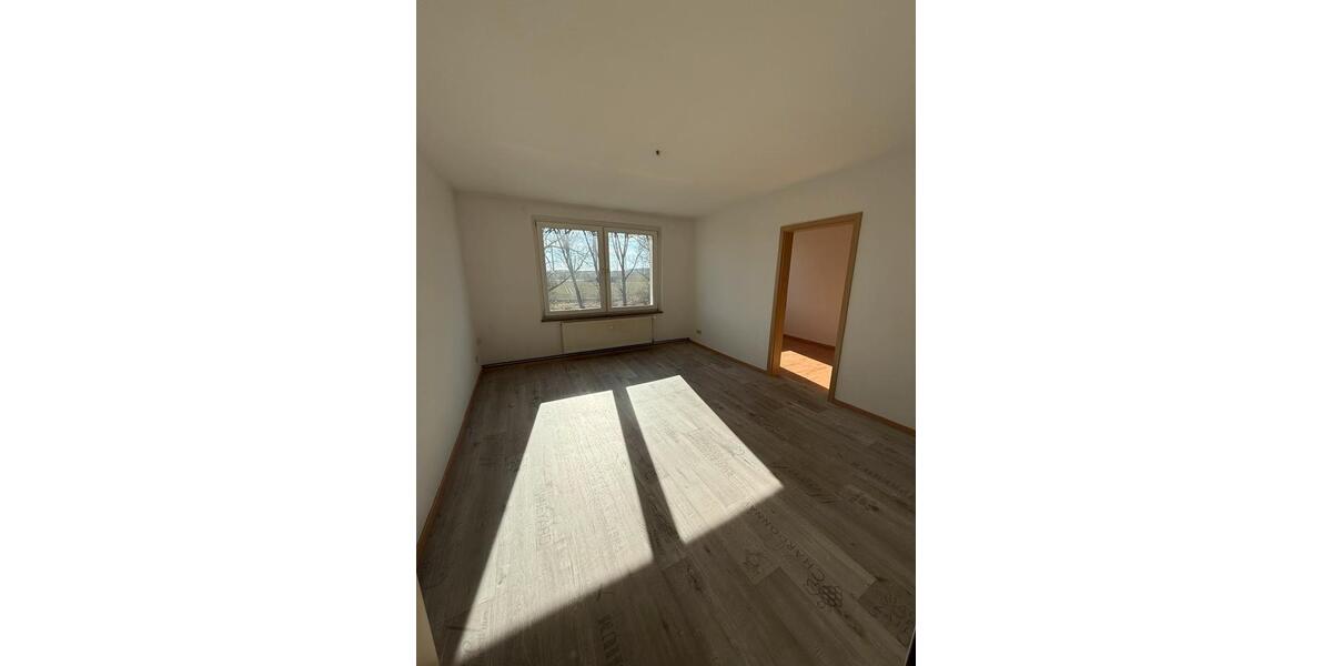 Etagenwohnung Tarnow - 3 Zimmer, 59 m&sup2;, 340&euro; | Angebot:25339382