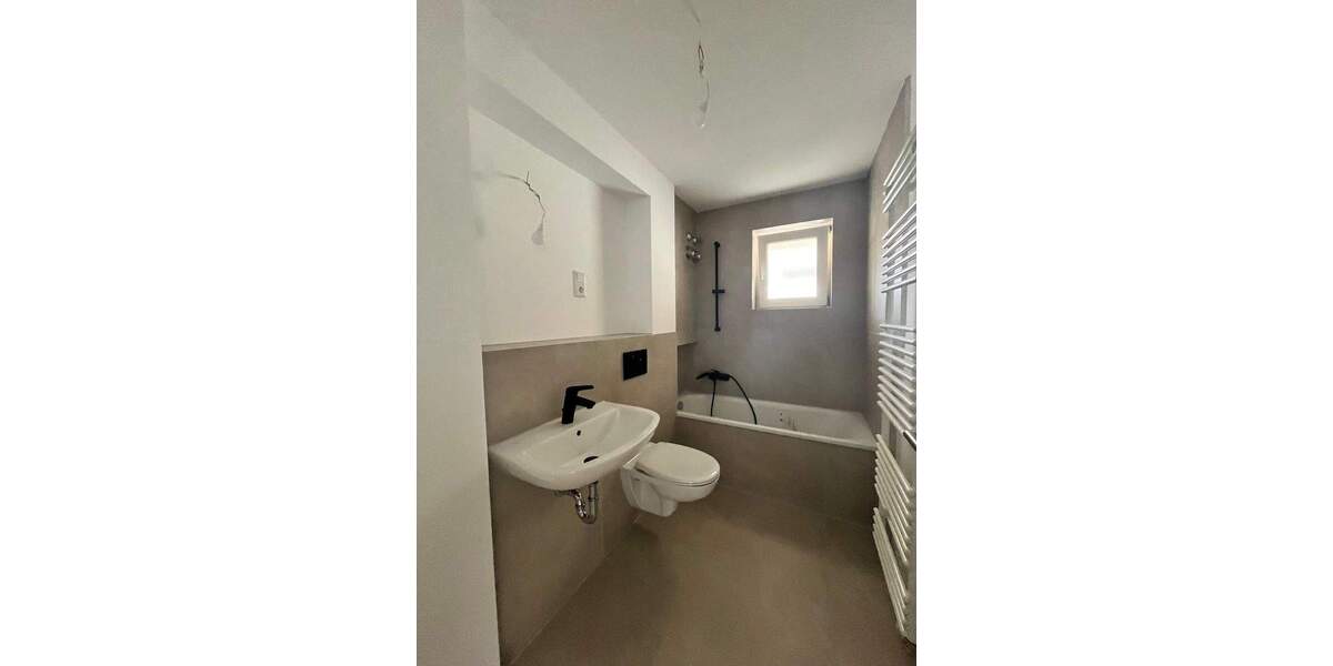 Etagenwohnung Wertheim Bestenheid - 2 Zimmer, 58 m&sup2;, 709&euro; | Angebot:25700196