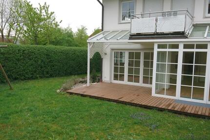 Schöne, helle Gartenwohnung mit Terrasse und Souterrain 3 zimmer