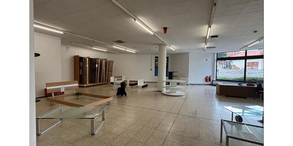 Gewerbeobjekt Altdorf bei Nürnberg - 3.000&euro; | Angebot:22808816