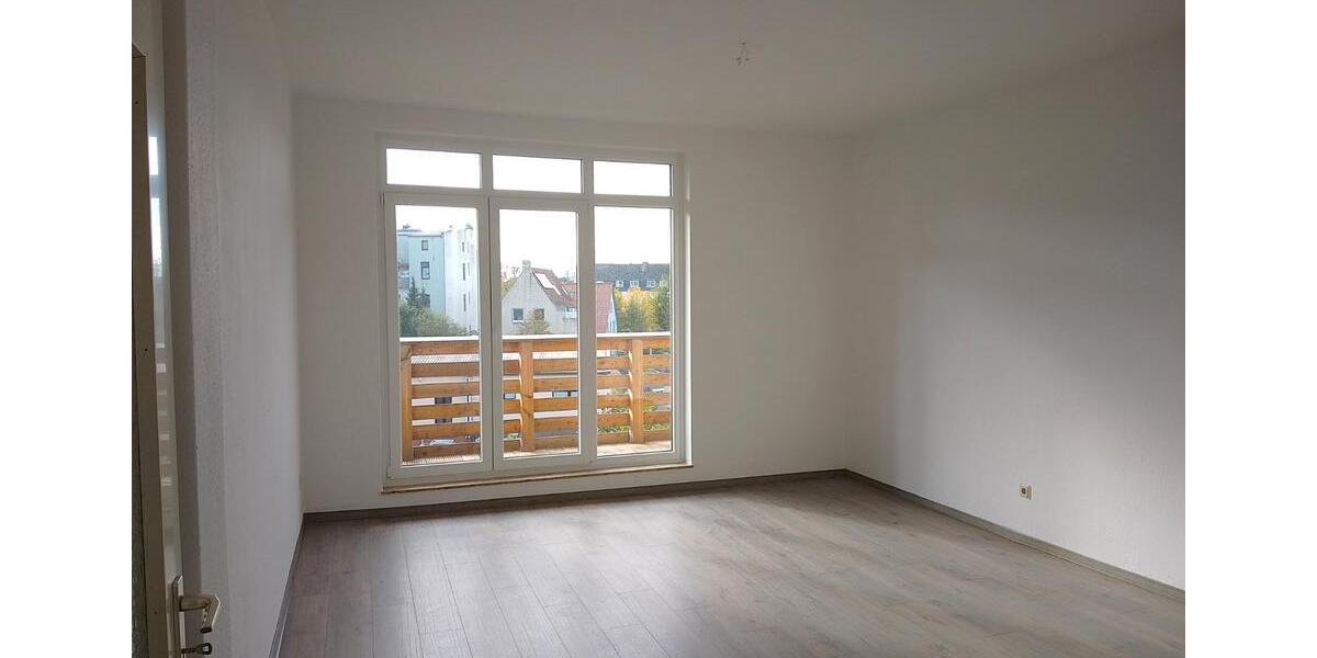 Etagenwohnung Bremerhaven - 3 Zimmer, 77 m&sup2;, 540&euro; | Angebot:26495866