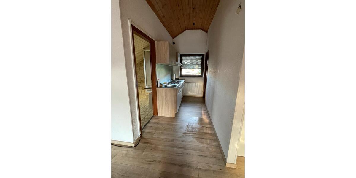 Dachgeschoßwohnung Elztal - 3 Zimmer, 700&euro; | Angebot:23086849