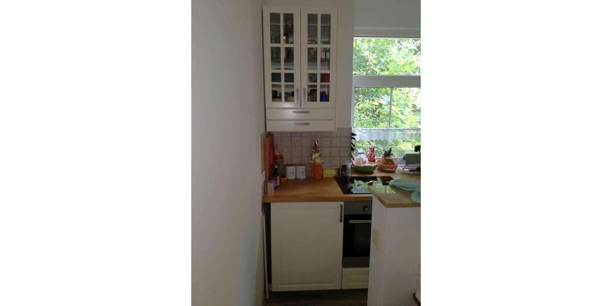 MÖBLIERTE kleine 2 Zimmer -WE in schöner Bad Blankenburger Stadtvilla - Erdgeschoßwohnung Bad Blankenburg | Angebot:27217747