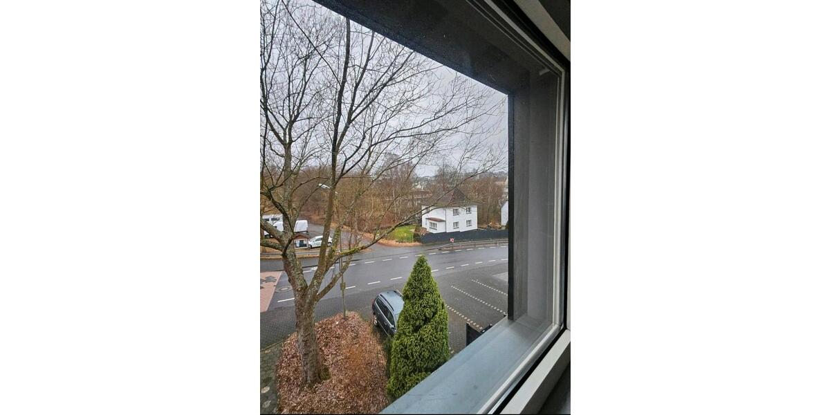 Wohnen auf Zeit Siegen Dillnhütten - 3 Zimmer, 350 m&sup2;, 380&euro; | Angebot:26537230