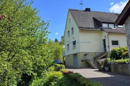 Haus Altenbeken - 6 Zimmer, 216 m&sup2;, 1.450&euro; | Angebot:26610329