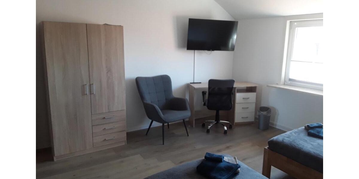 Wohnen auf Zeit Springe - 3 Zimmer, 15 m&sup2;, 20&euro; | Angebot:25217377
