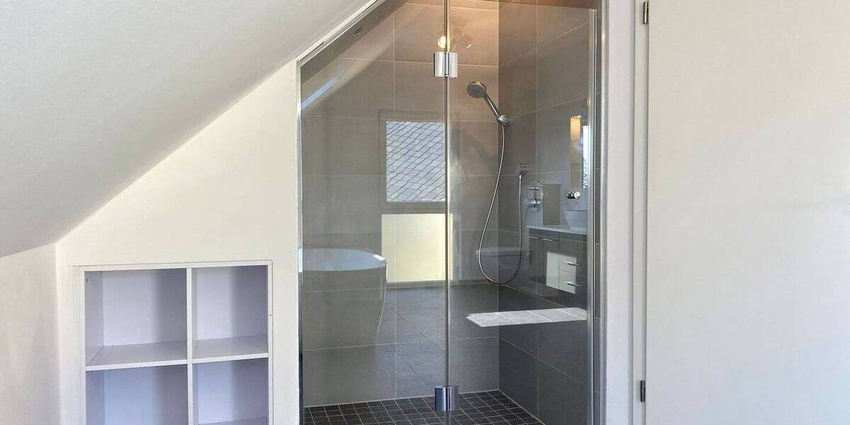 Einfamilienhaus Berlin Mahlsdorf - 4 Zimmer, 180 m&sup2;, 2.800&euro; | Angebot:26733227