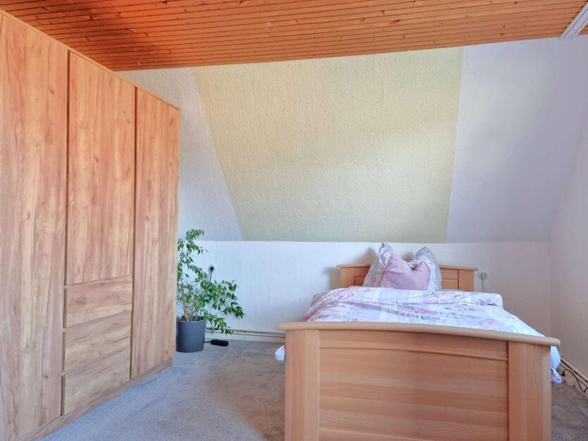 Möblierte Wohnung in Premiumlage - Wohnen auf Zeit im Villenviertel
