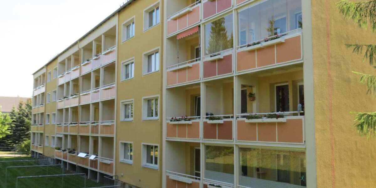Etagenwohnung Thalheim - 3 Zimmer, 62 m&sup2;, 298&euro; | Angebot:27076103