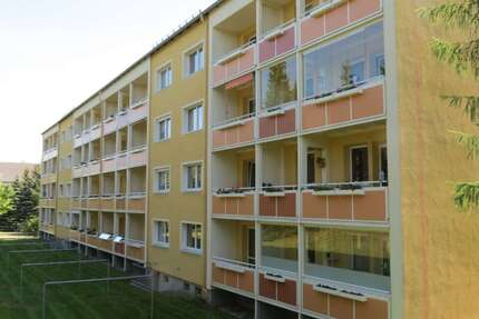 Wohnung Thalheim - 3 Zimmer, 62 m&sup2;, 298&euro; | Angebot:27076103
