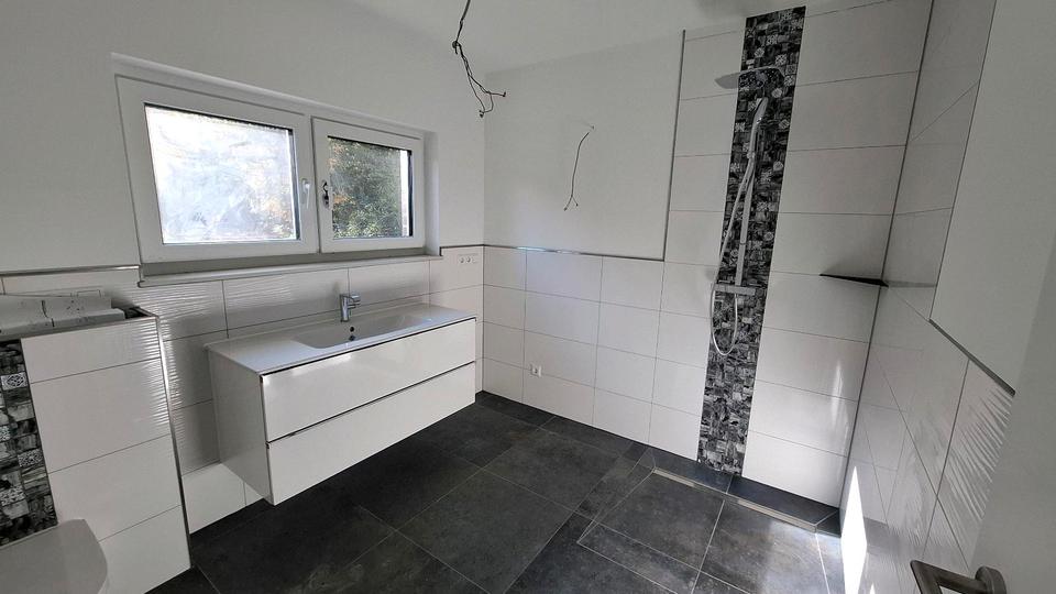 Doppelhaushälfte Hambühren - 3 Zimmer, 114 m&sup2;, 1.400&euro; | Angebot:21683298