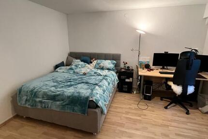 Wohnung Marburg - 16 Zimmer, 100 m&sup2;, 480&euro; | Angebot:25213159