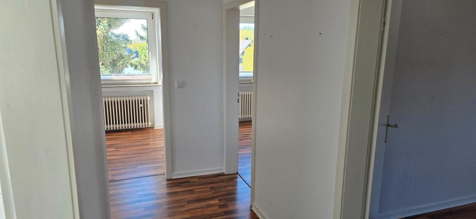 Dachgeschoßwohnung Gütersloh Avenwedde - 3 Zimmer, 67 m&sup2;, 549&euro; | Angebot:26564641