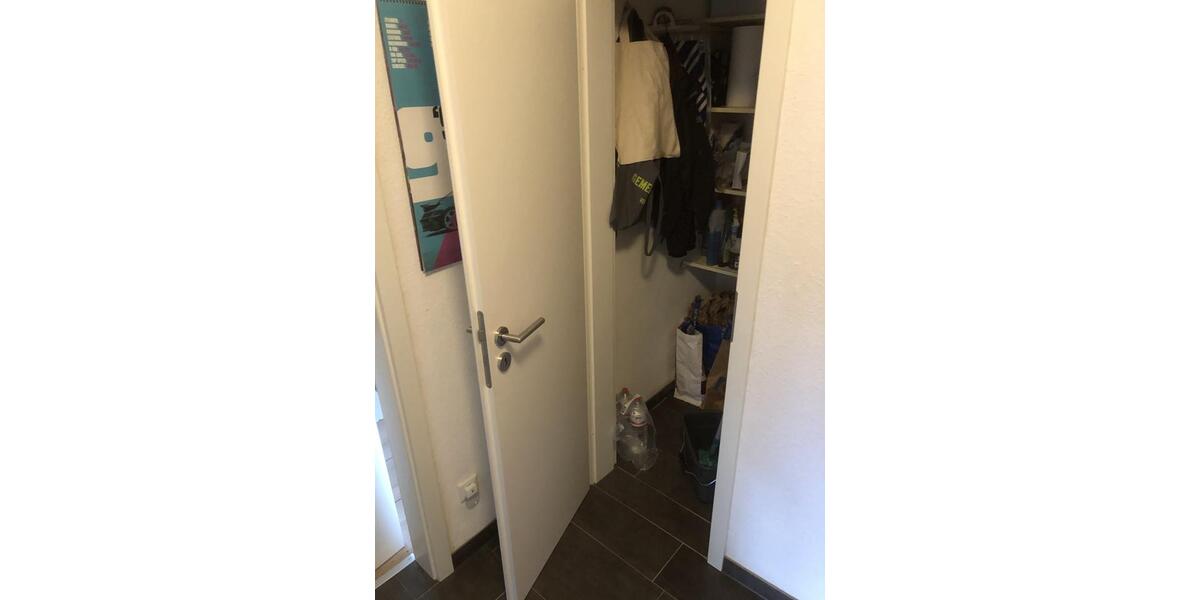 Dachgeschoßwohnung Lippstadt - 2 Zimmer, 75 m&sup2;, 800&euro; | Angebot:26256346