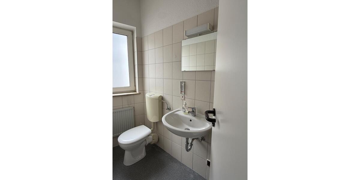 Gewerbeobjekt Korbach - 1.100&euro; | Angebot:26661542