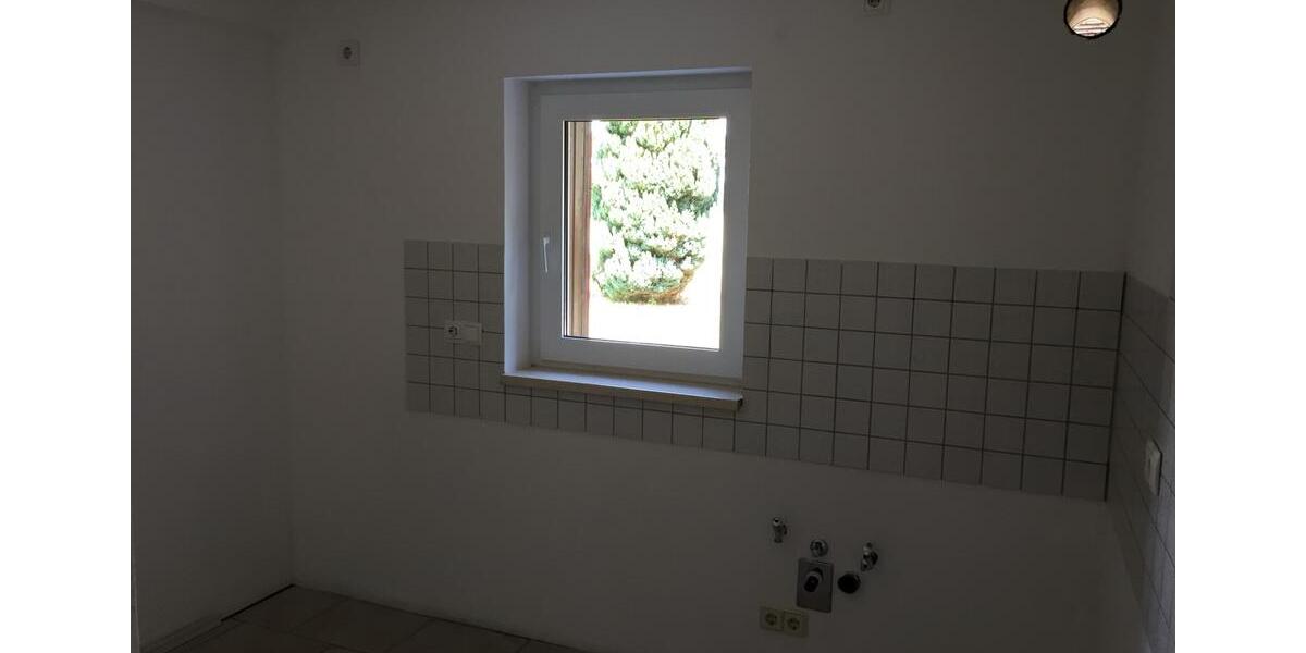 Erdgeschoßwohnung Nebra (Unstrut) - 3 Zimmer, 72 m&sup2;, 550&euro; | Angebot:26481145