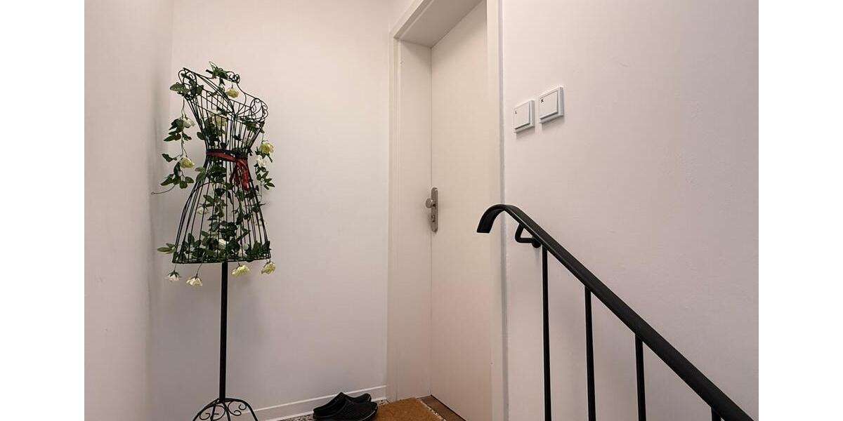 Exklusive, vollmöblierte Penthouse-Wohnung mit luxuriöser Ausstattung nahe Düsseldorf zimmer