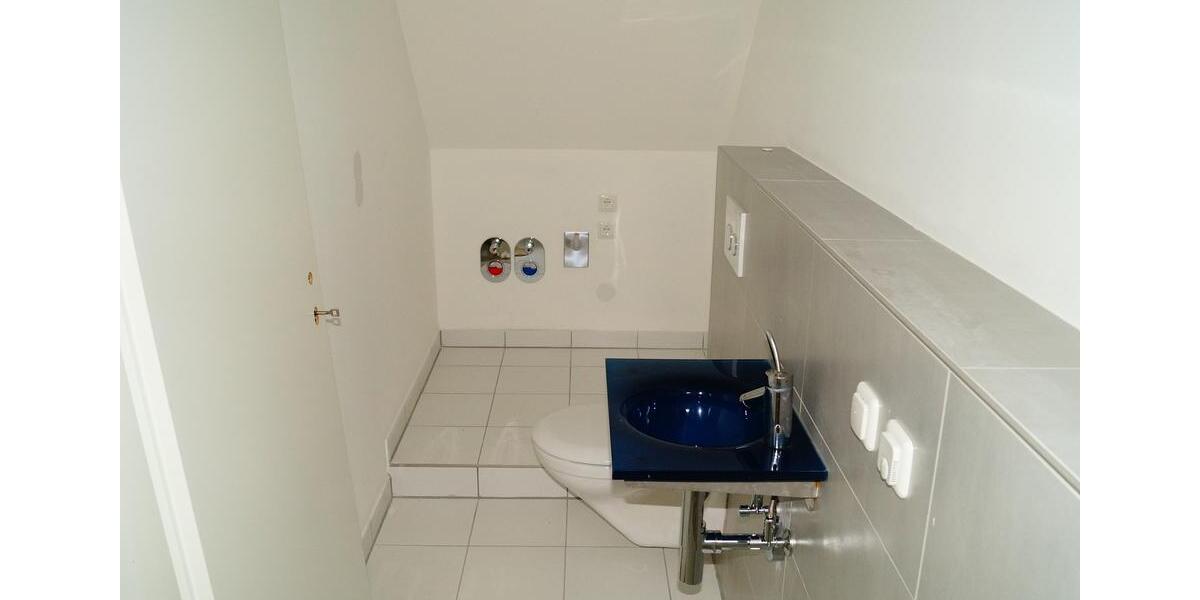 Maisonettenwohnung Rellingen - 3.5 Zimmer, 135 m&sup2;, 2.295&euro; | Angebot:26650208