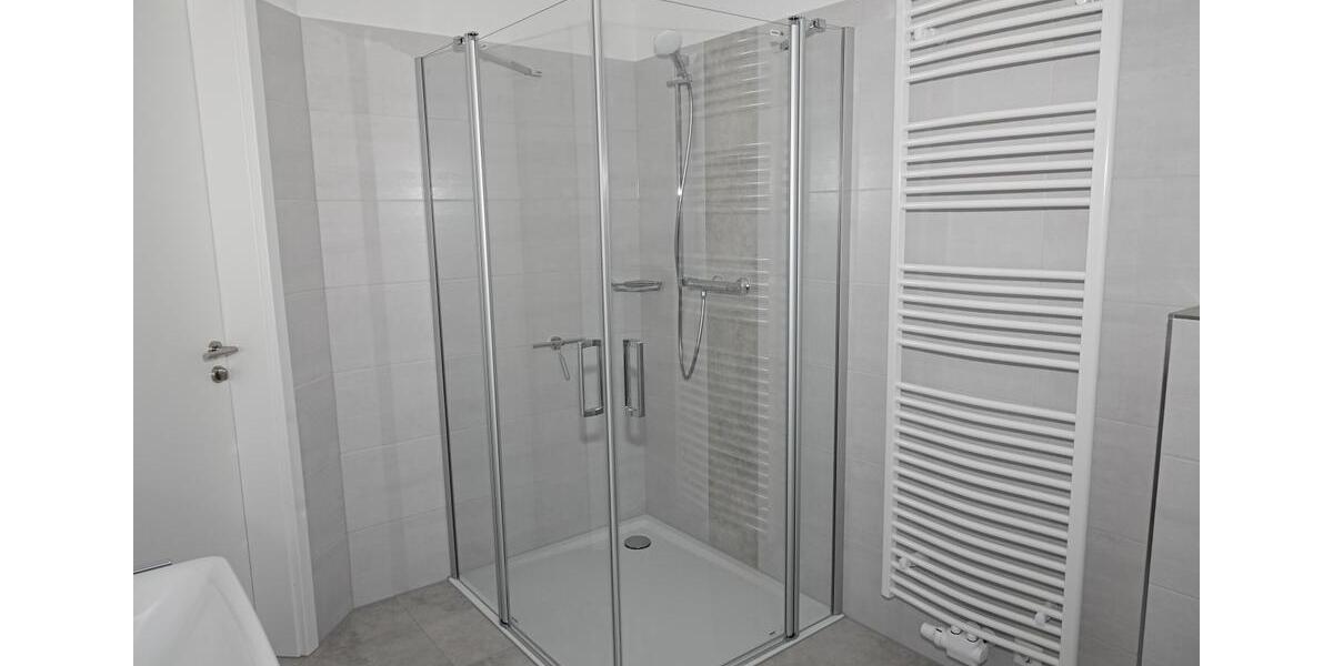 Etagenwohnung Wiesmoor - 3 Zimmer, 96 m&sup2;, 1.060&euro; | Angebot:24862208