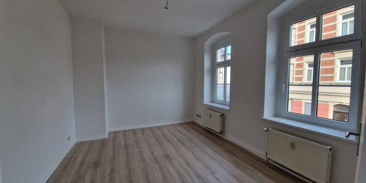 Etagenwohnung Waldheim Schönberg - 2 Zimmer, 45 m&sup2;, 260&euro; | Angebot:26569506