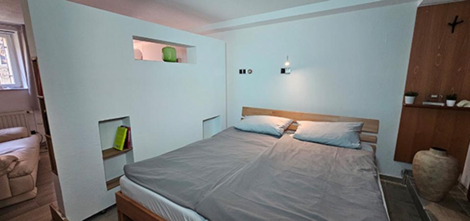 Wohnen auf Zeit Mundelsheim - 1.5 Zimmer, 33 m&sup2;, 68&euro; | Angebot:25844751