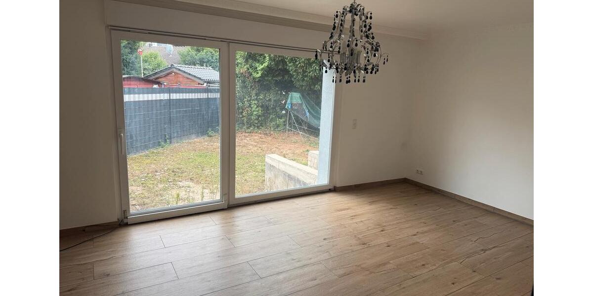 Reihenhaus Kerpen - 5 Zimmer, 130 m&sup2;, 1.850&euro; | Angebot:26610646