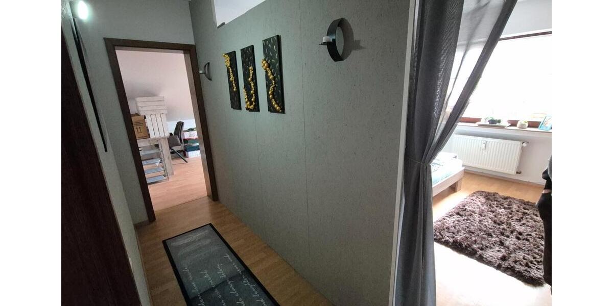 Etagenwohnung Ruppichteroth - 4 Zimmer, 140 m&sup2;, 1.100&euro; | Angebot:26122143