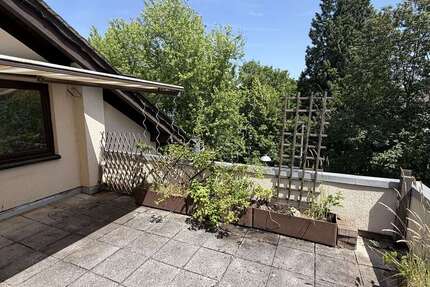 Wohnung Wiesbaden Nordost - 2 Zimmer, 55 m&sup2;, 920&euro; | Angebot:26835647