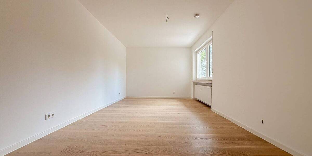 Etagenwohnung Bad Neuenahr - 3 Zimmer, 122 m&sup2;, 1.220&euro; | Angebot:24041879