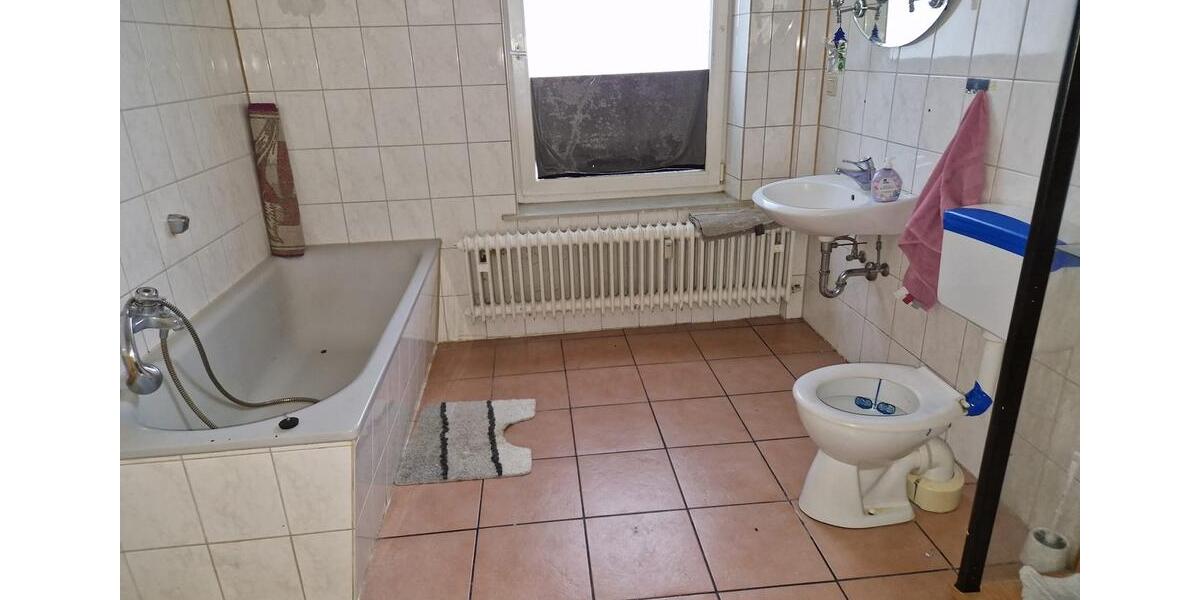 Etagenwohnung Bad Pyrmont - 4 Zimmer, 85 m&sup2;, 550&euro; | Angebot:26495652